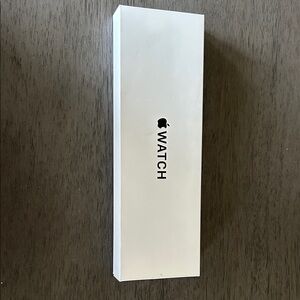 BRAND NEW APPLE WATCH SE 2ND GEN 40mm S/M CELLULAR BLACK